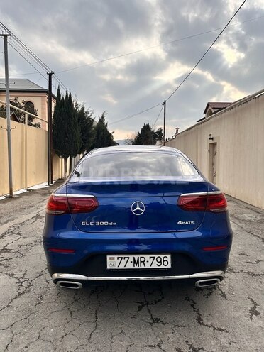 Mercedes  2022, 34,000 km - 2.0 л - Bakı