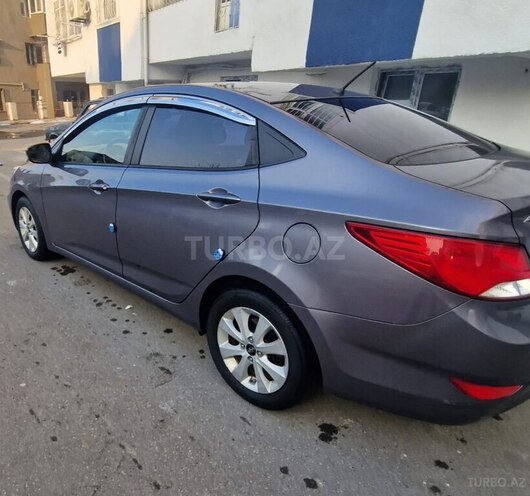 Hyundai Accent 2017, 84,000 km - 1.4 л - Bakı