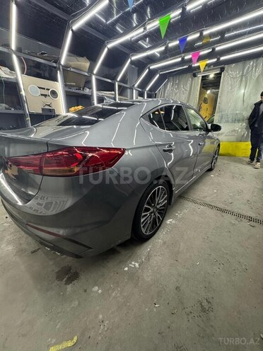 Hyundai Elantra 2017, 173,000 km - 1.6 l - Bakı
