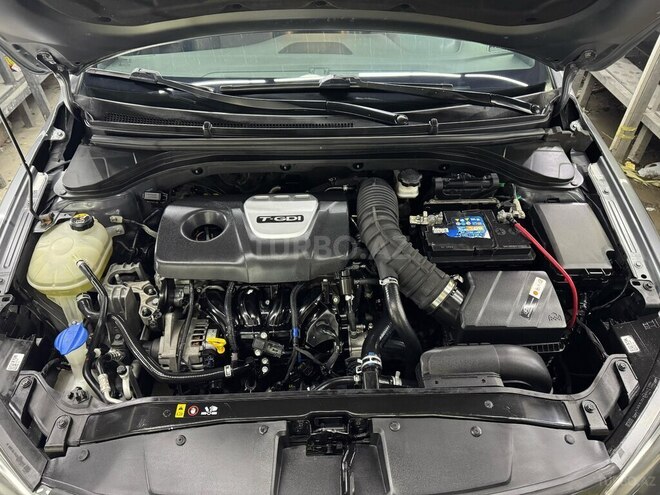 Hyundai Elantra 2017, 173,000 km - 1.6 l - Bakı