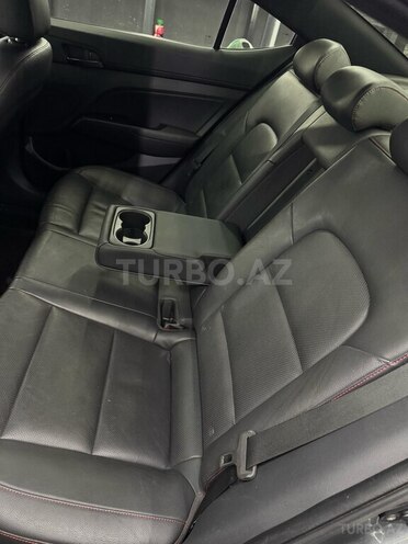 Hyundai Elantra 2017, 173,000 km - 1.6 l - Bakı