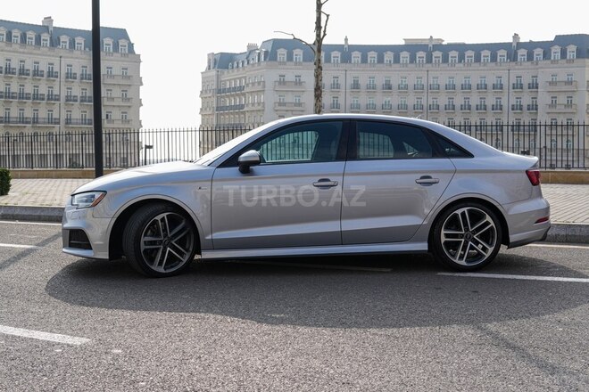 Audi A3 2017, 93,000 km - 2.0 l - Bakı