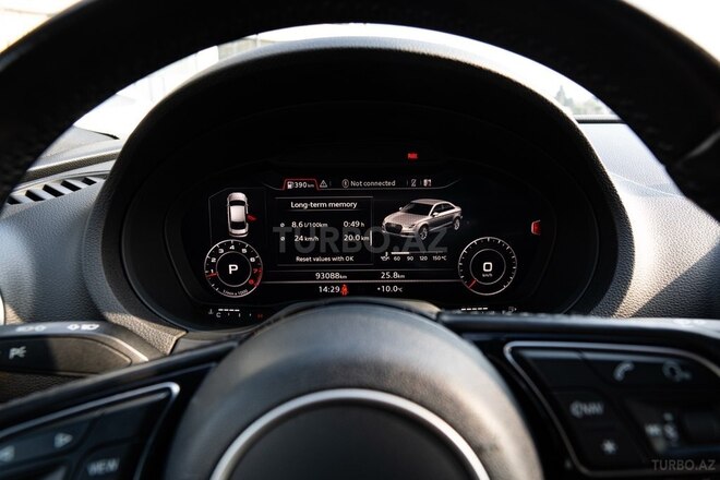 Audi A3 2017, 93,000 km - 2.0 l - Bakı
