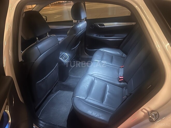 Hyundai Grandeur-6