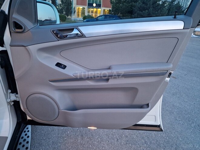 Mercedes ML 350 4MATIC 2006, 157,000 km - 3.5 l - Bakı