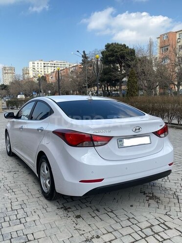 Hyundai Avante 2015, 164,500 km - 1.6 l - Bakı