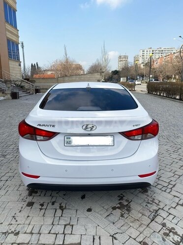 Hyundai Avante 2015, 164,500 km - 1.6 l - Bakı