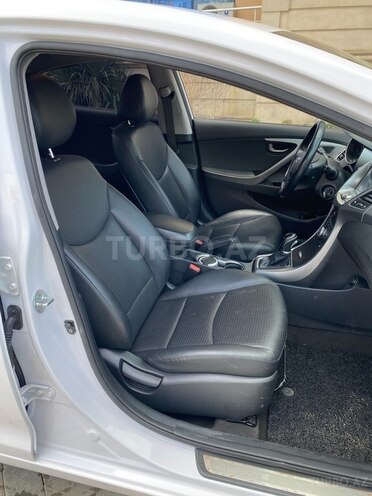Hyundai Avante 2015, 164,500 km - 1.6 l - Bakı