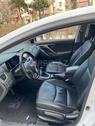 Hyundai Avante 2015, 164,500 km - 1.6 l - Bakı