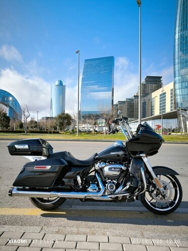 Harley-Davidson FLTRX Road Glide-4