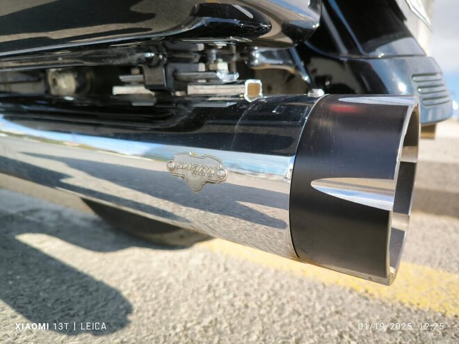 Harley-Davidson FLTRX Road Glide-7