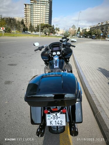 Harley-Davidson FLTRX Road Glide-8
