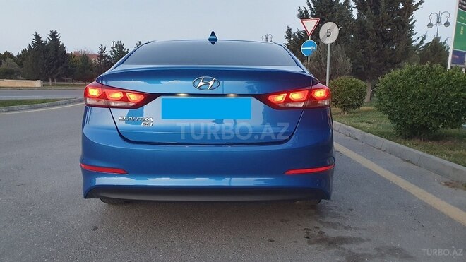 Hyundai Elantra 2017, 254,276 km - 2.0 l - Bakı