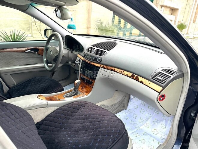 Mercedes E 270 2002, 402,000 km - 2.7 l - Bakı