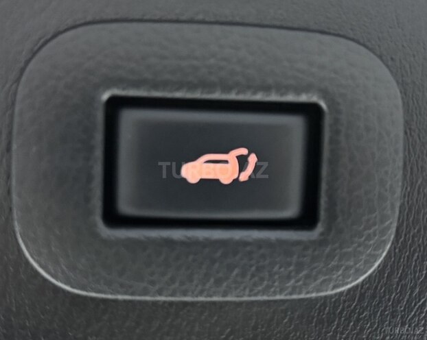 Nissan Patrol 2013, 196,200 km - 5.6 l - Bakı