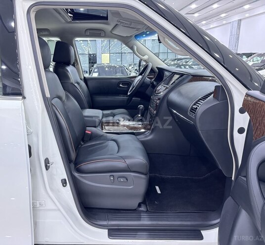 Nissan Patrol 2013, 196,200 km - 5.6 l - Bakı