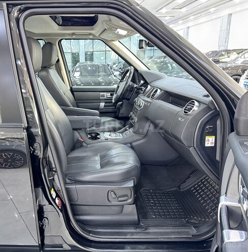 Land Rover Discovery-12