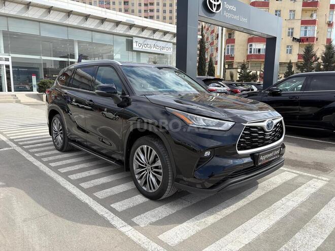 Toyota Highlander-3