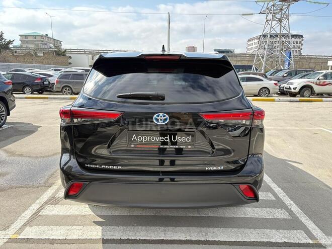 Toyota Highlander-6