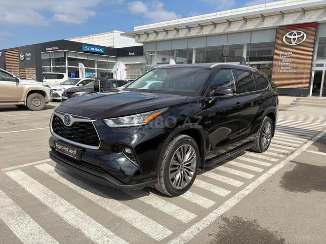 Toyota Highlander-2