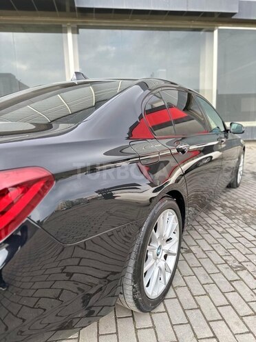 BMW 750 2014, 208,000 km - 4.4 l - Bakı