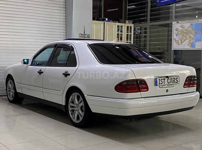 Mercedes E 240 1999, 307,000 km - 2.4 l - Sumqayıt