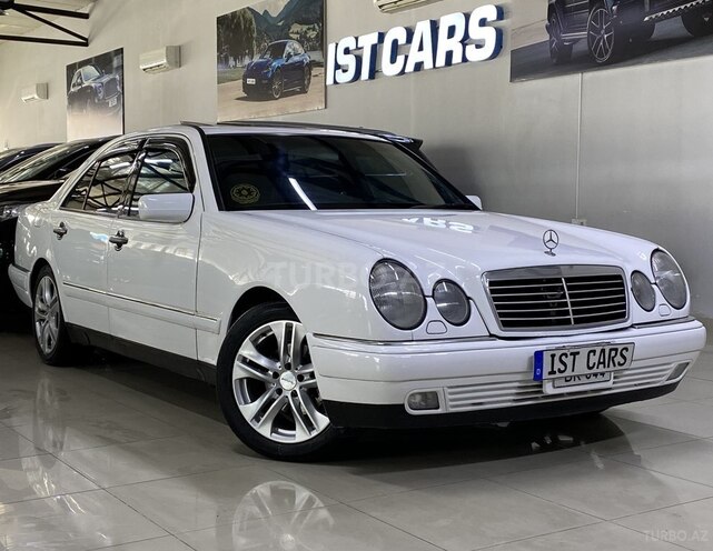 Mercedes E 240 1999, 307,000 km - 2.4 l - Sumqayıt
