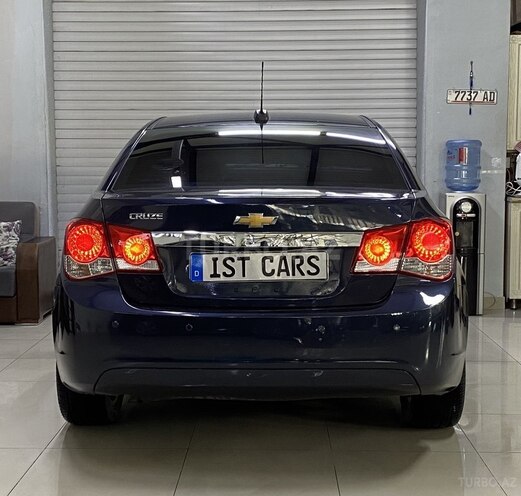 Chevrolet Cruze-8