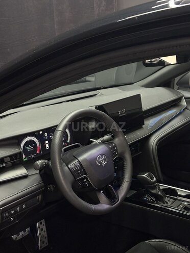 Toyota Camry-8