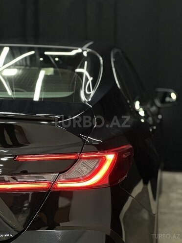 Toyota Camry-12
