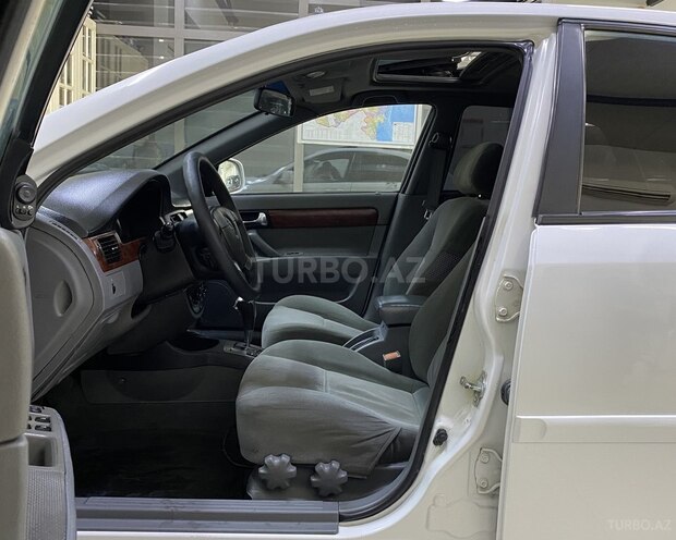 Daewoo Gentra-15