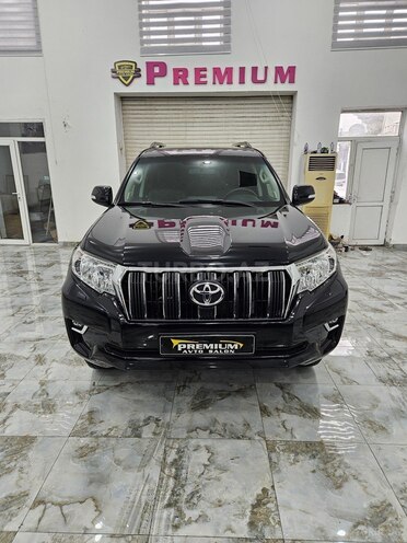 Toyota Land Cruiser Prado-1