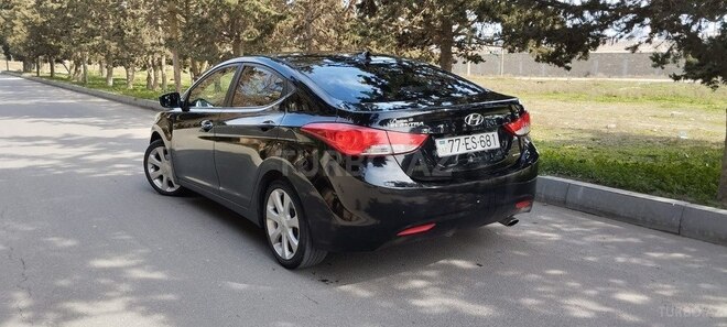 Hyundai Elantra 2010, 212,000 km - 1.8 l - Bakı
