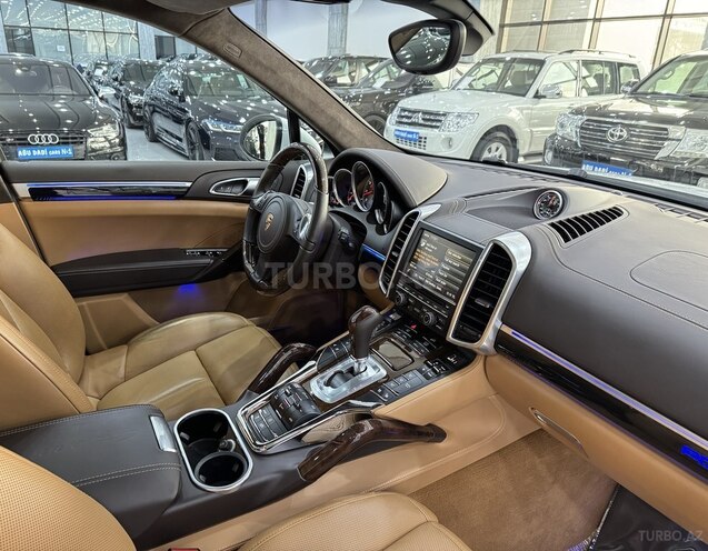 Porsche Cayenne GTS 2014, 21,200 km - 4.8 л - Bakı