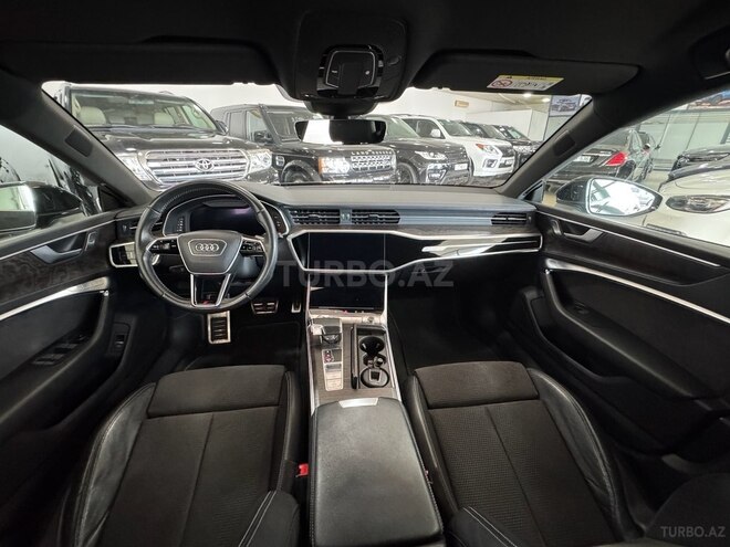 Audi A7-9