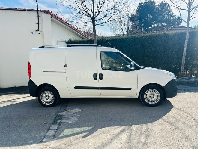 Opel Combo-7