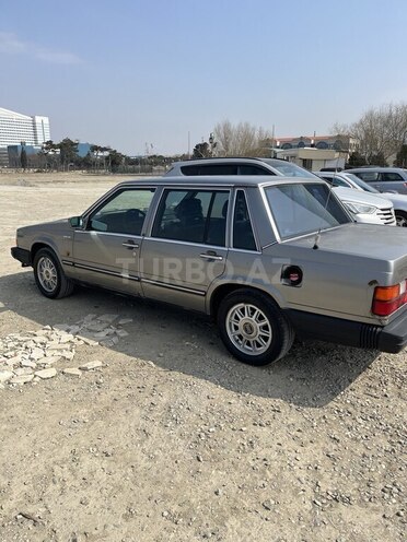 Volvo 760 1984, 320,000 km - 2.3 л - Bakı