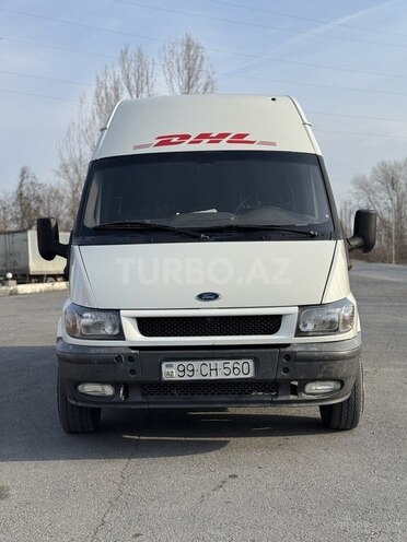 Ford Transit-6