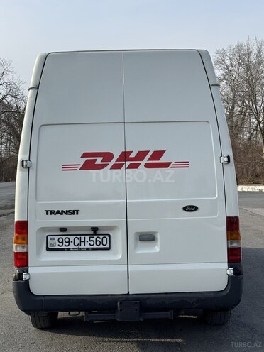 Ford Transit-5