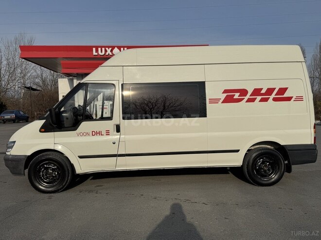 Ford Transit-3