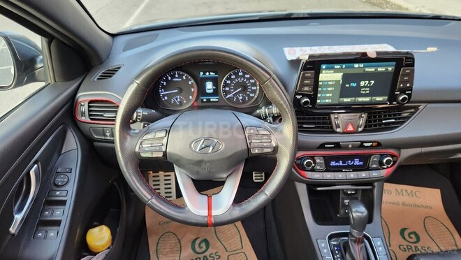 Hyundai Elantra 2017, 140,818 km - 1.6 l - Bakı