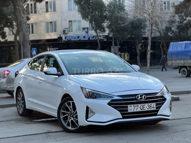 Hyundai Elantra 2020, 21,350 km - 2.0 l - Bakı