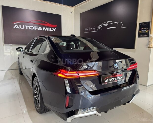 BMW i5 2025, 0 km - 0.1 l - Bakı