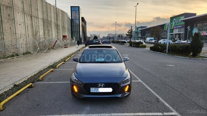 Hyundai Elantra 2017, 140,818 km - 1.6 l - Bakı