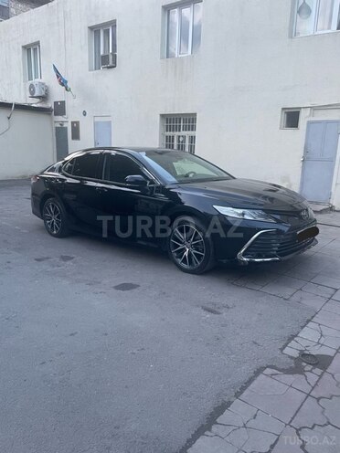 Toyota Camry 2021, 67,500 km - 2.5 л - Bakı