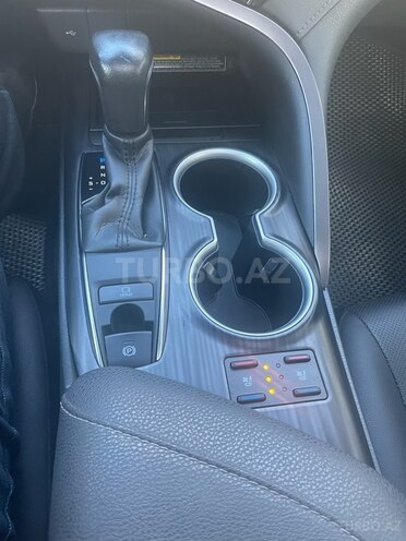 Toyota Camry 2021, 67,500 km - 2.5 л - Bakı