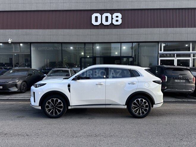 Changan Qiyuan Q05-7