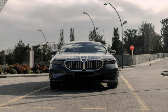 BMW 520-1