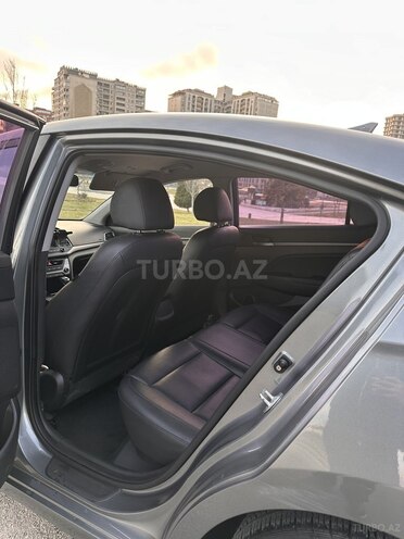 Hyundai Avante 2016, 167,000 km - 1.6 l - Bakı