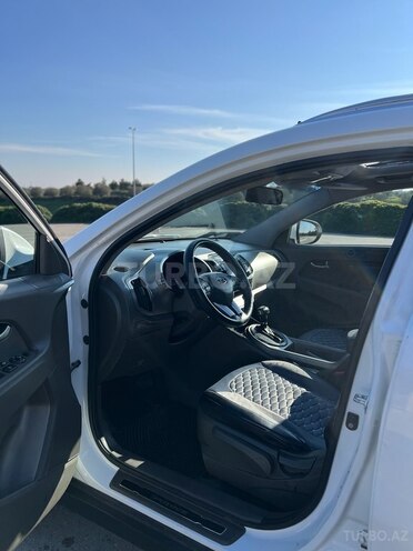 Kia Sportage 2011, 212,300 km - 2.0 l - Bakı